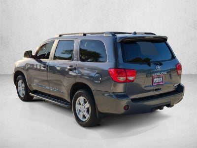 2017 Toyota Sequoia SR5 4WD FFV (Natl)