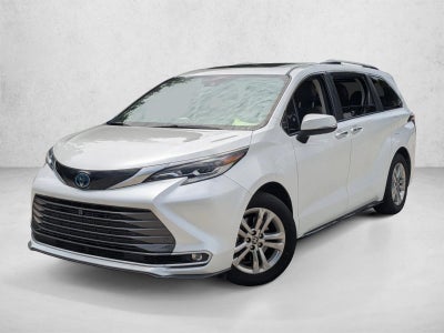 2022 Toyota Sienna Platinum AWD 7-Passenger (GS)