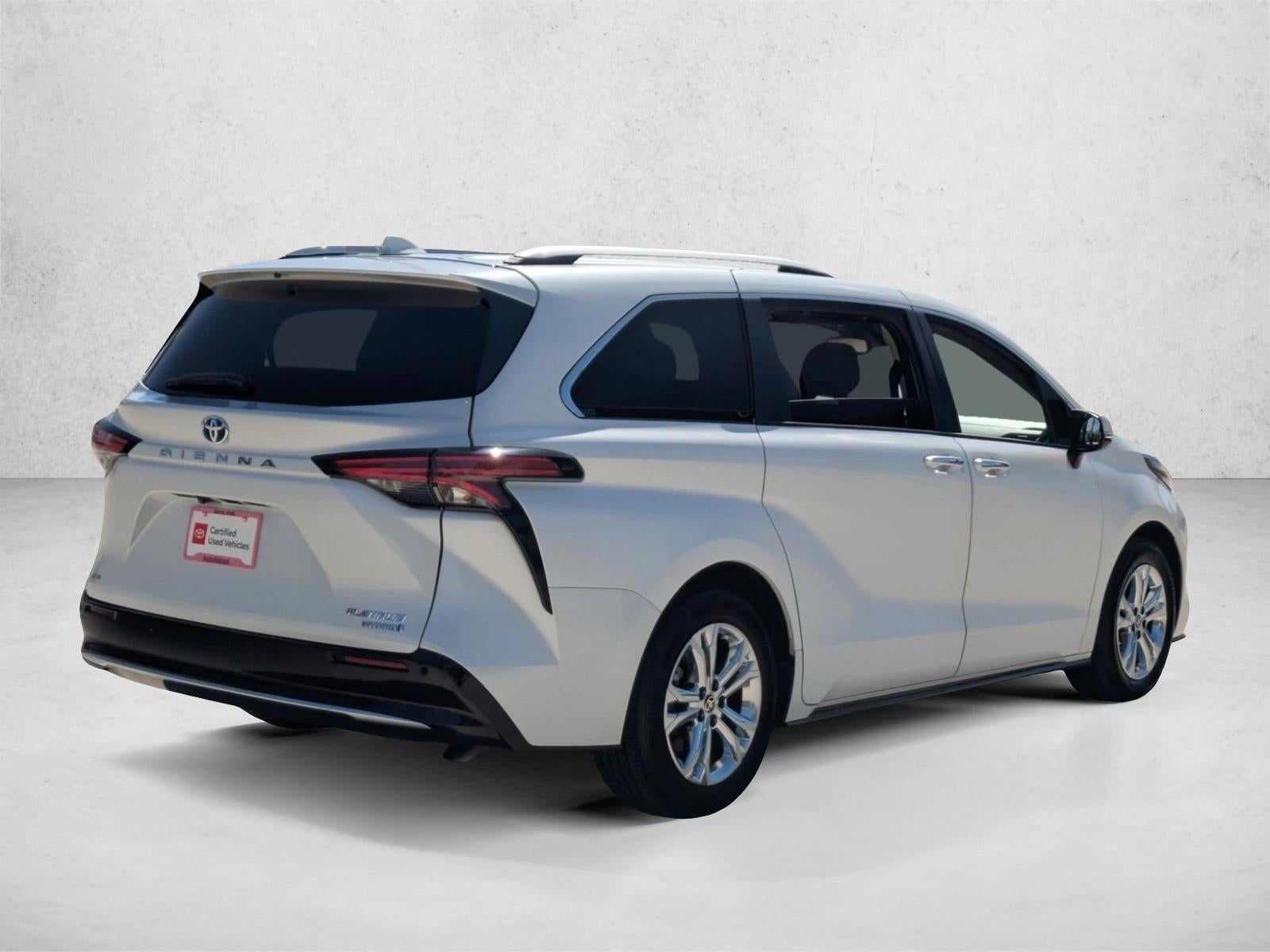 2022 Toyota Sienna Platinum AWD 7-Passenger (GS)