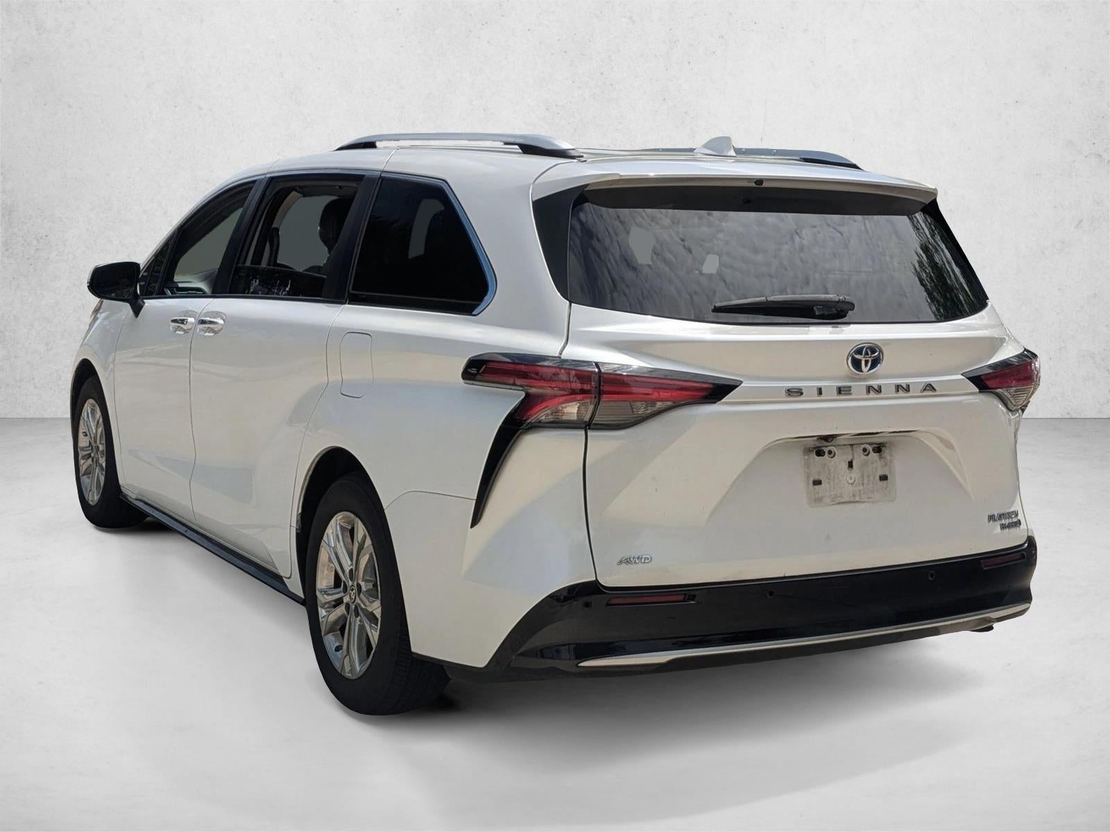 2022 Toyota Sienna Platinum AWD 7-Passenger (GS)