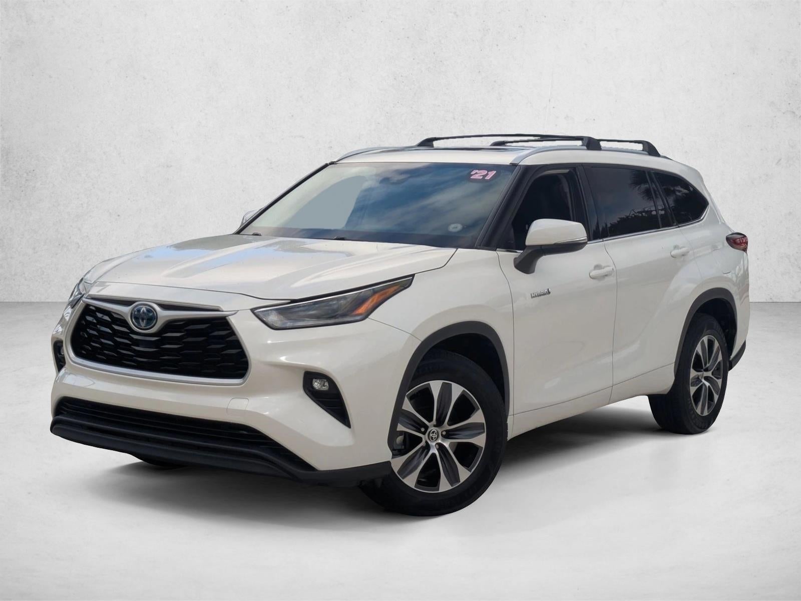 2021 Toyota Highlander Hybrid XLE FWD (Natl)