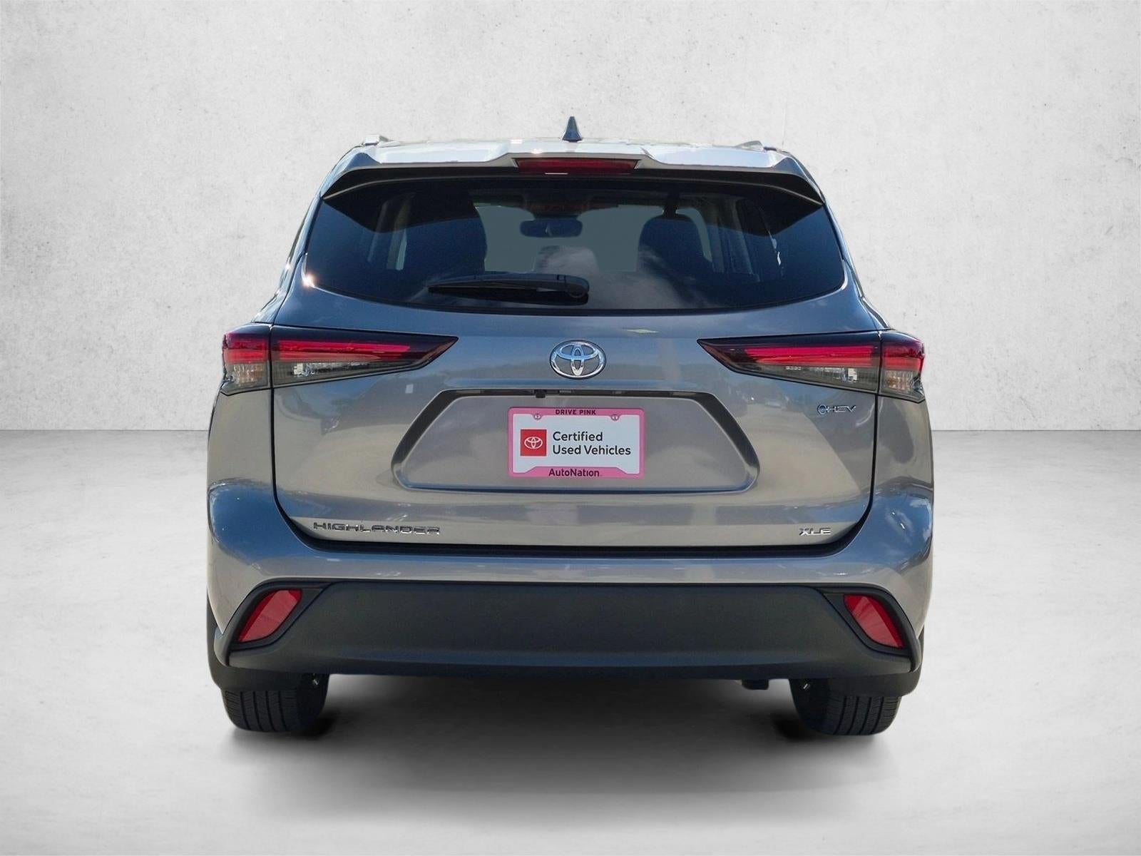 2026 Toyota Highlander Hybrid XLE AWD (Natl)