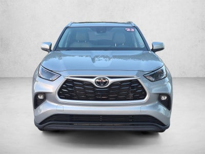 2023 Toyota Highlander XLE FWD (Natl)