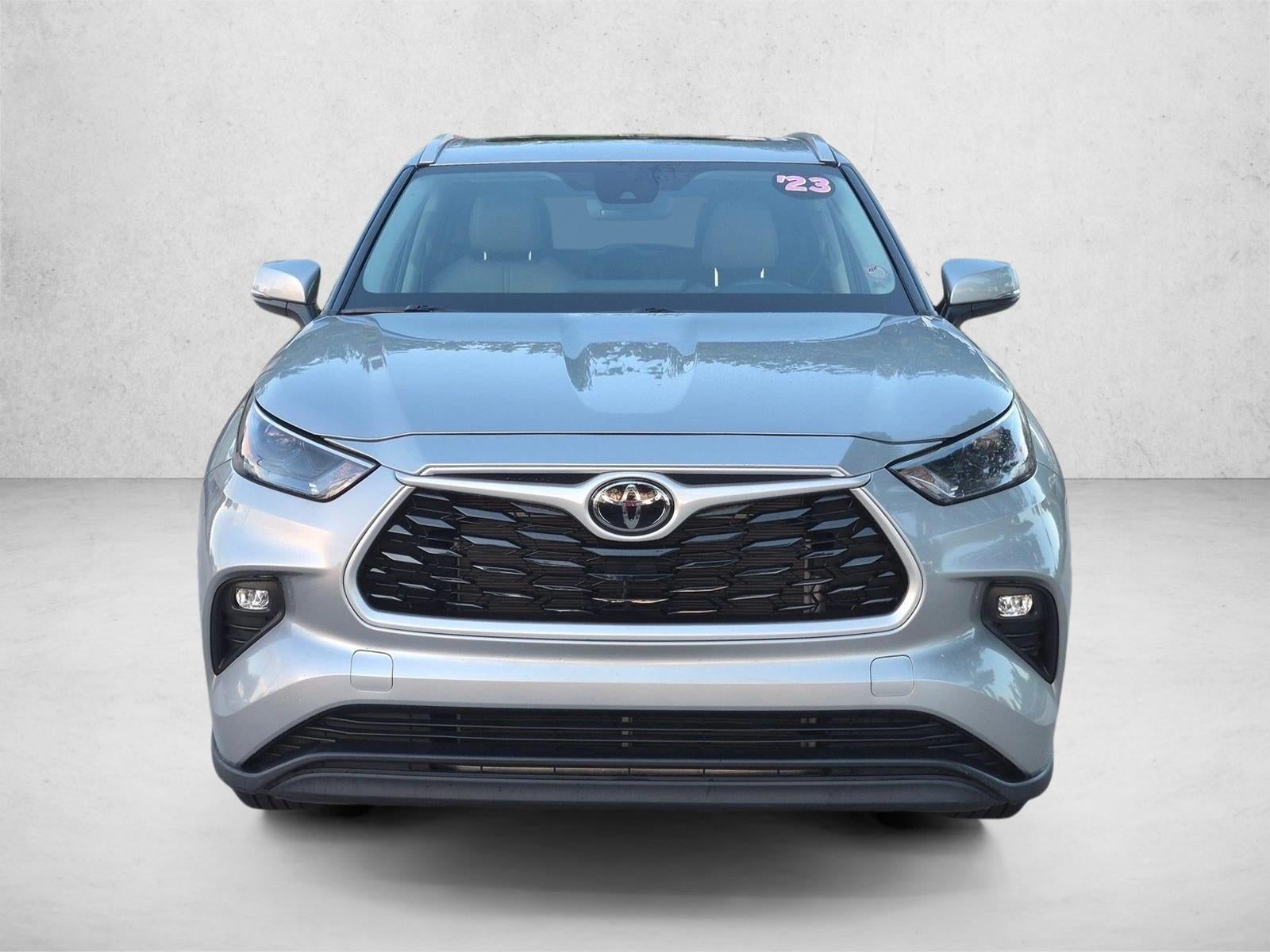 2023 Toyota Highlander XLE FWD (Natl)