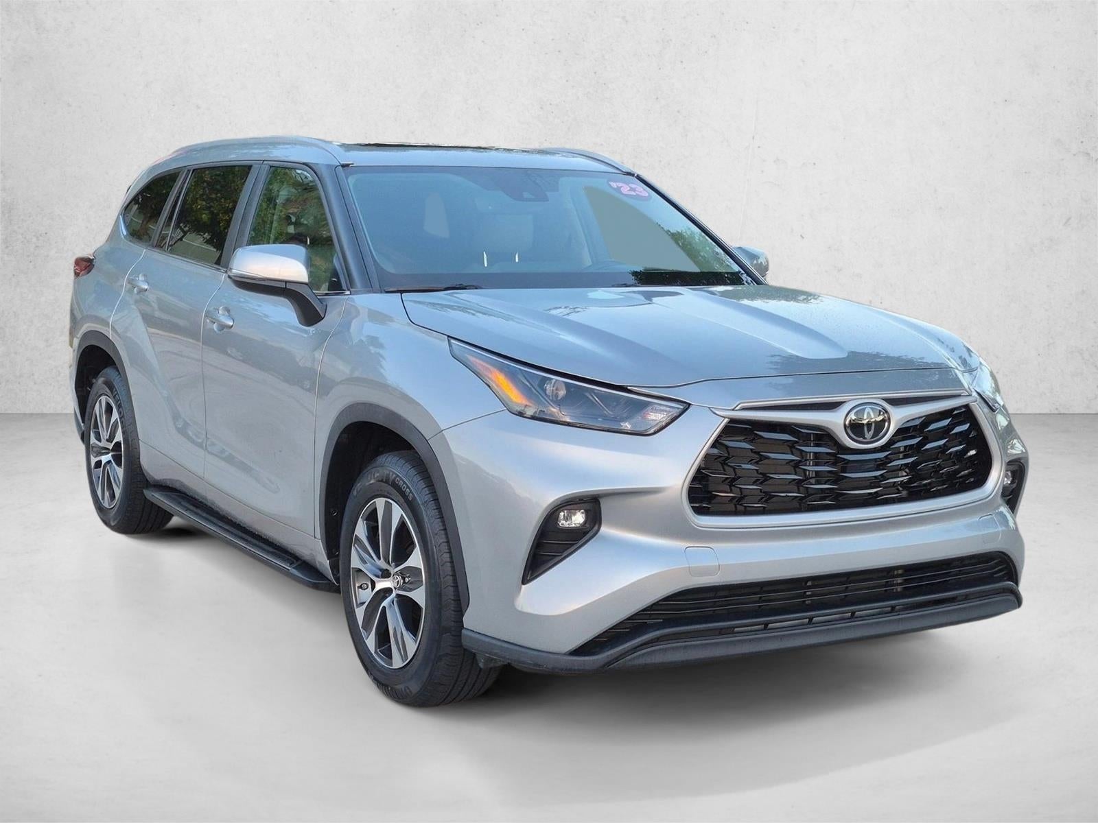 2023 Toyota Highlander XLE FWD (Natl)