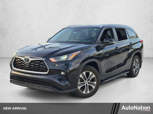 2023 Toyota Highlander XLE FWD (Natl)