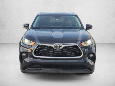 2023 Toyota Highlander XLE FWD (Natl)