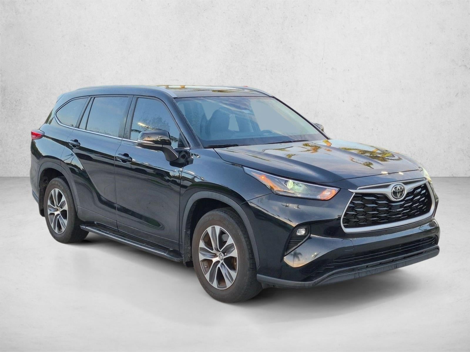 2023 Toyota Highlander XLE FWD (Natl)