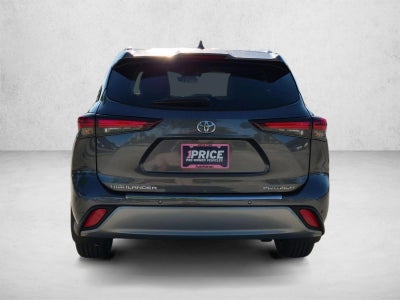 2024 Toyota Highlander Platinum FWD (Natl)