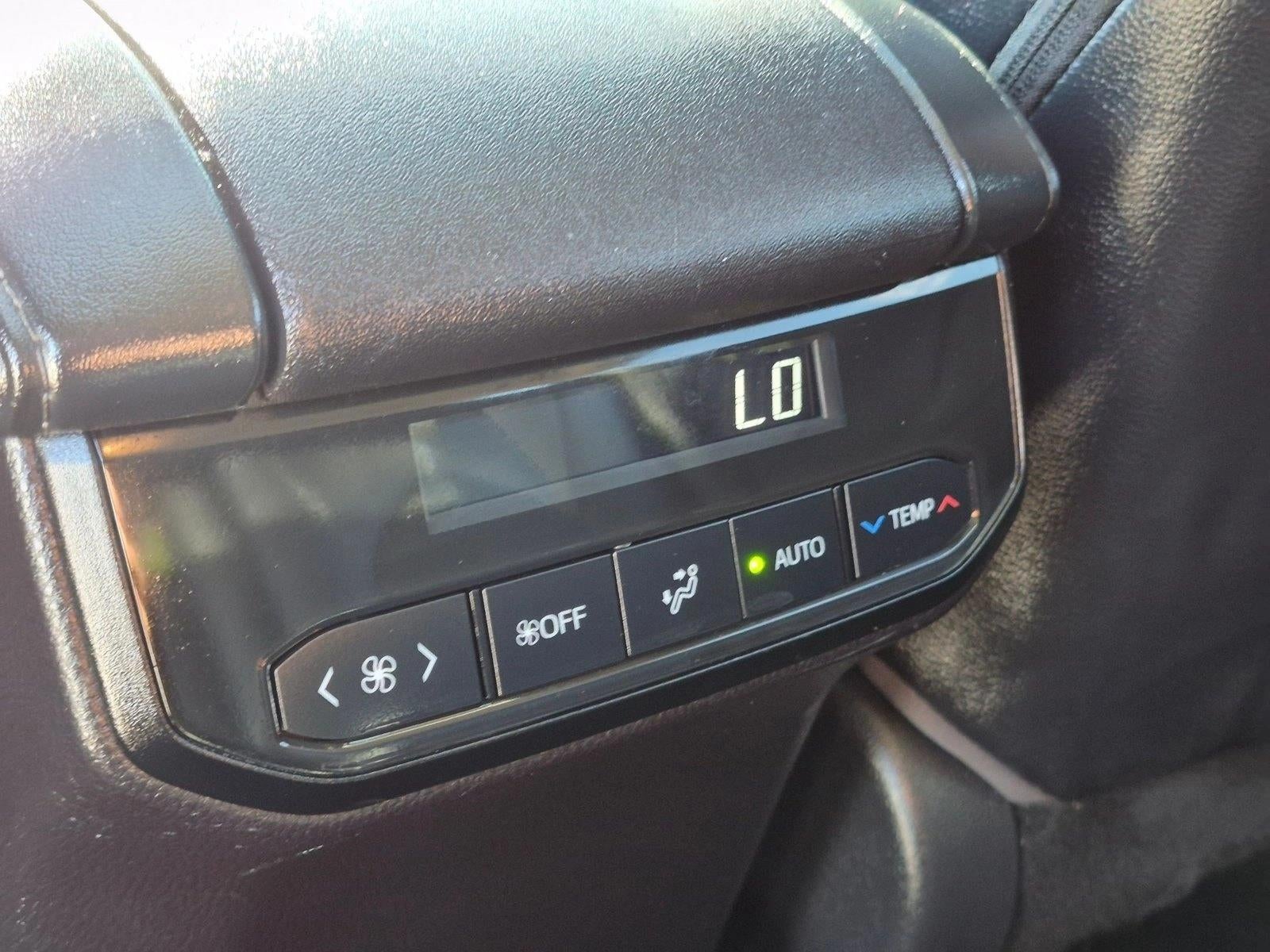2023 Toyota Highlander XLE FWD (Natl)