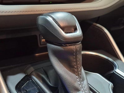 2023 Toyota Highlander XLE FWD (Natl)