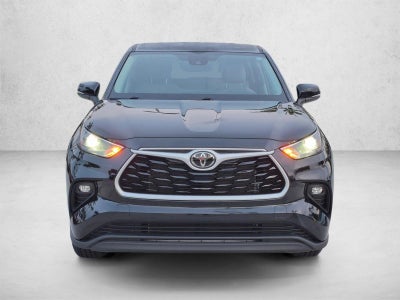 2024 Toyota Highlander LE FWD (Natl)