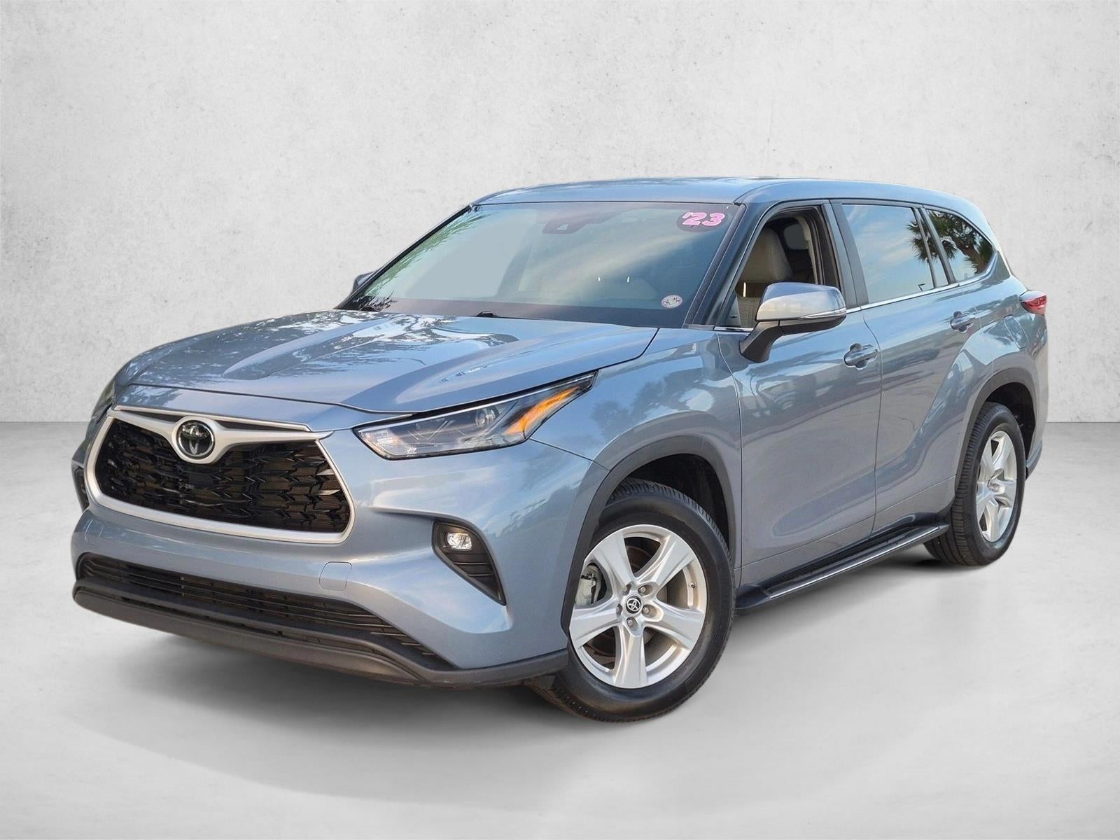 2023 Toyota Highlander LE FWD (GS)