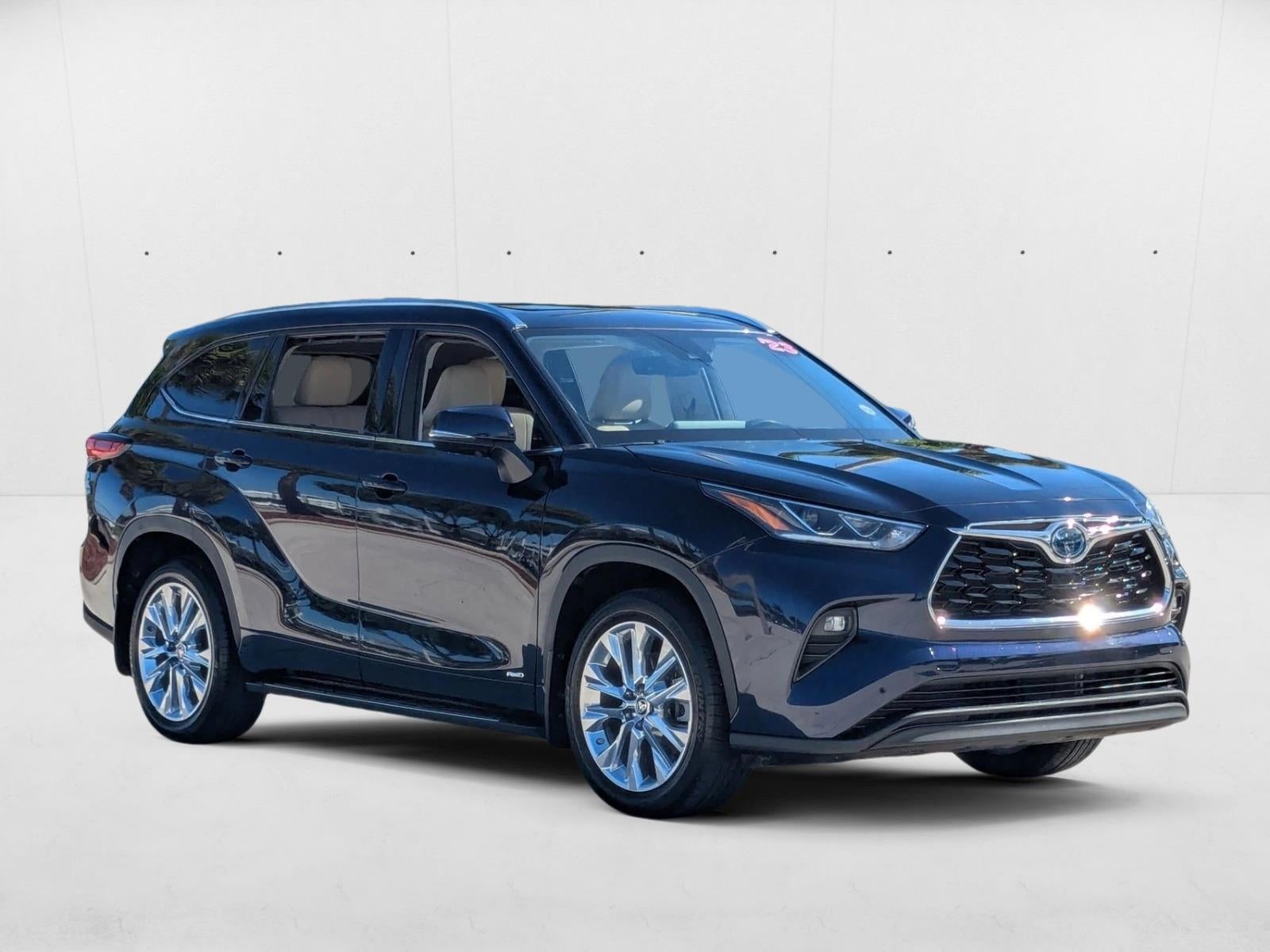 2023 Toyota Highlander Hybrid Limited AWD (Natl)