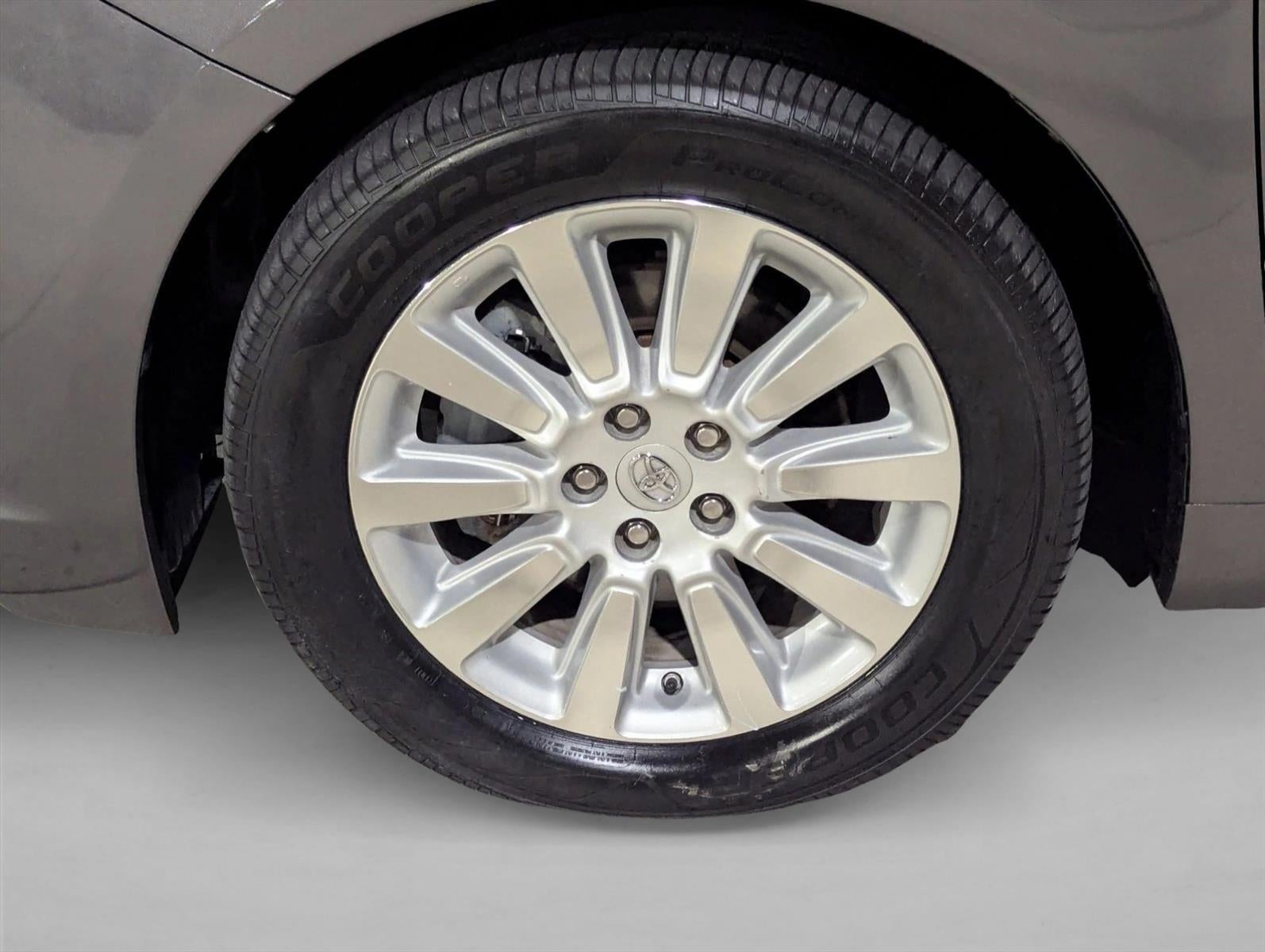 2016 Toyota Sienna 5dr 7-Pass Van Ltd FWD (GS)