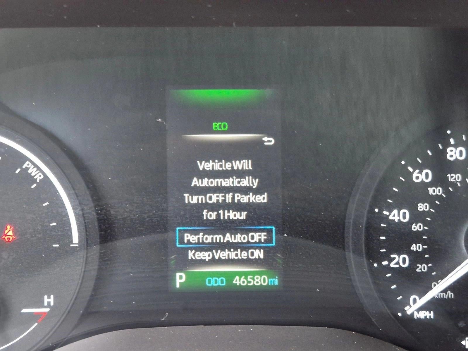 2023 Toyota Sienna XLE FWD 8-Passenger (Natl)
