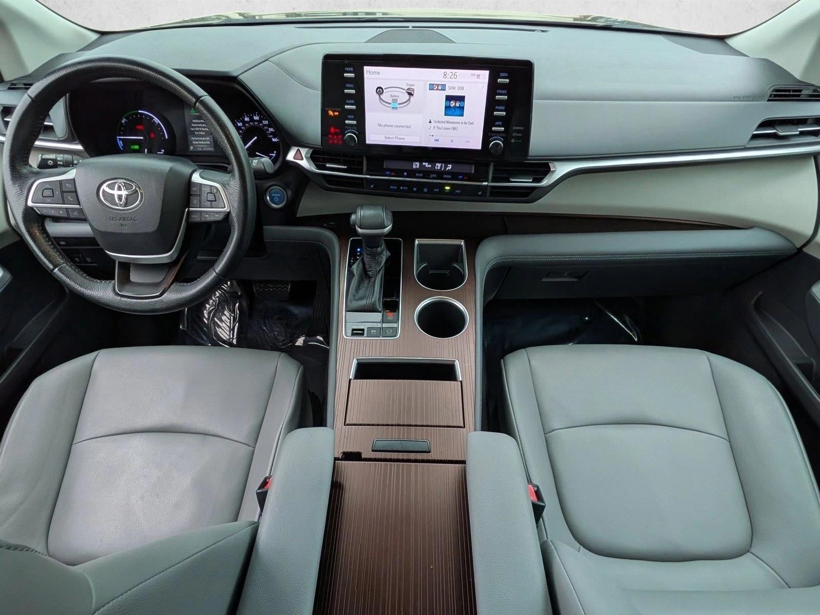 2021 Toyota Sienna XLE FWD 8-Passenger (Natl)