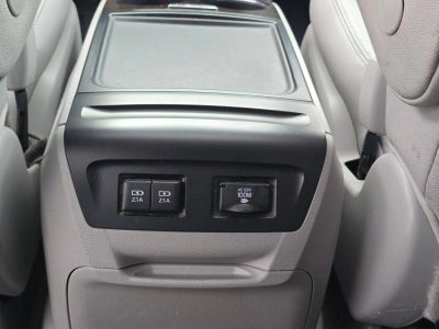 2019 Toyota Sienna XLE FWD 8-Passenger (Natl)