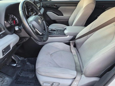 2022 Toyota Highlander LE FWD (GS)