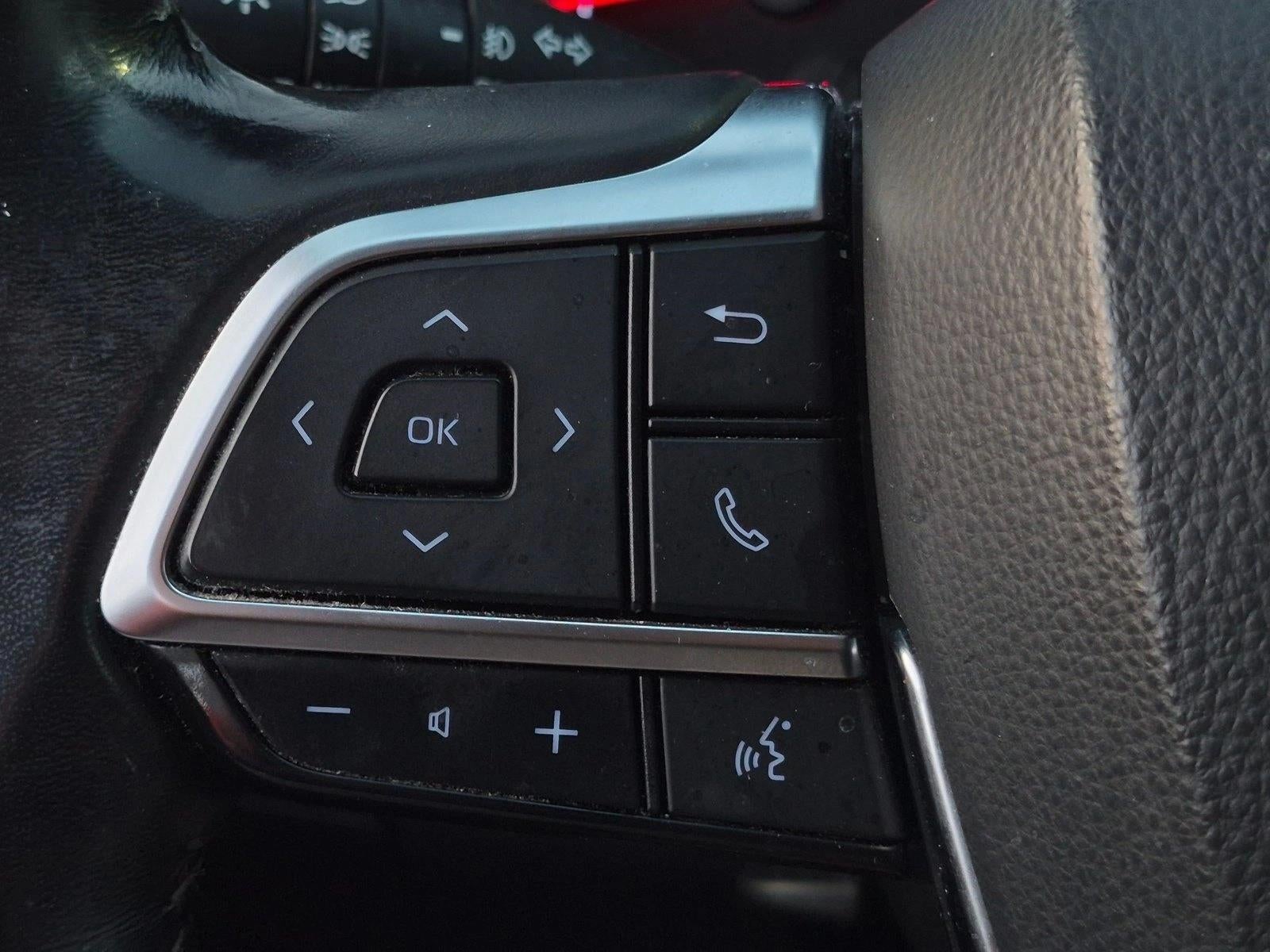 2021 Toyota Highlander LE FWD (GS)