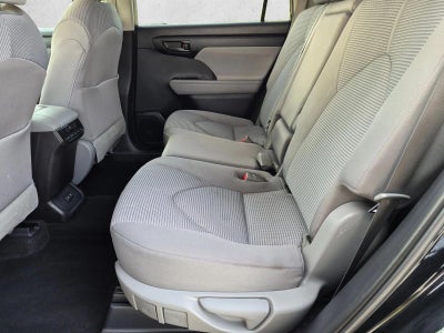2021 Toyota Highlander LE FWD (GS)