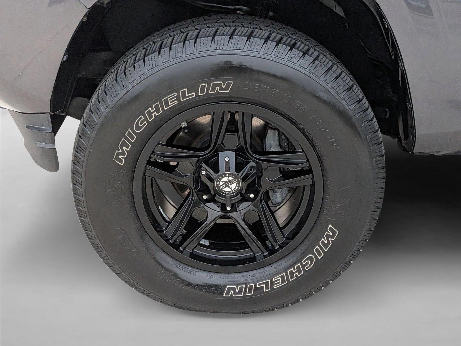 2016 Toyota Tacoma 2WD Double Cab Short Bed V6 Automatic SR5 (GS)