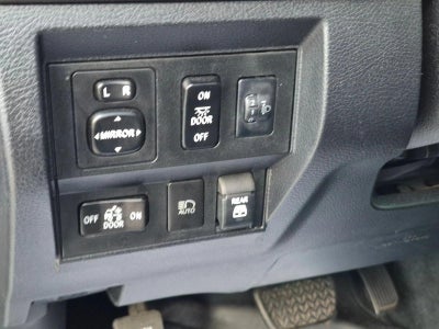 2020 Toyota Tundra 2WD 2WD SR5 CrewMax 5.5' Bed 5.7L (SE)