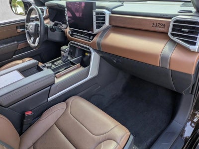 2022 Toyota Tundra 4WD 4WD 1794 Edition CrewMax 5.5' Bed (Natl)