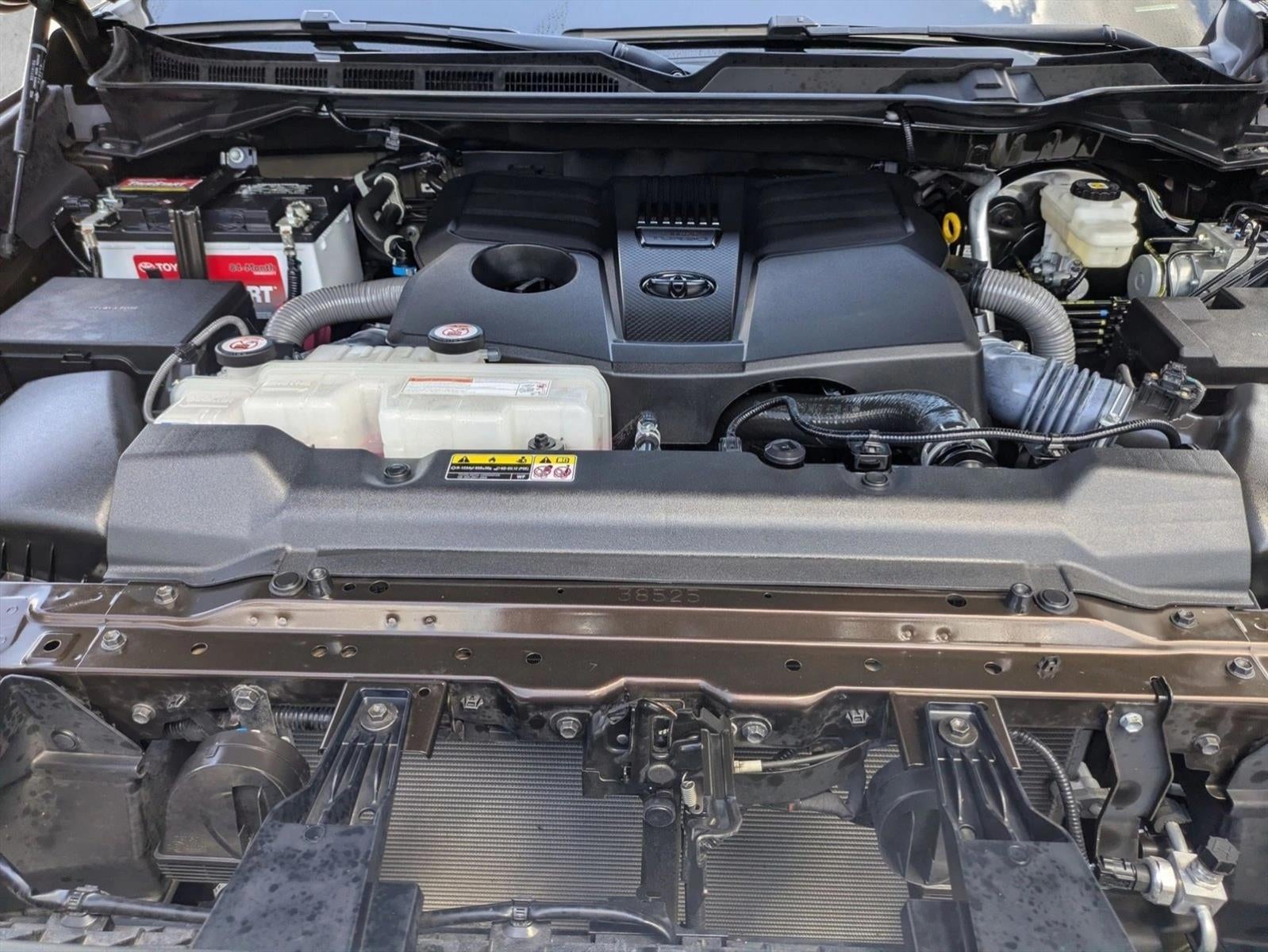 2022 Toyota Tundra 4WD 4WD 1794 Edition CrewMax 5.5' Bed (Natl)