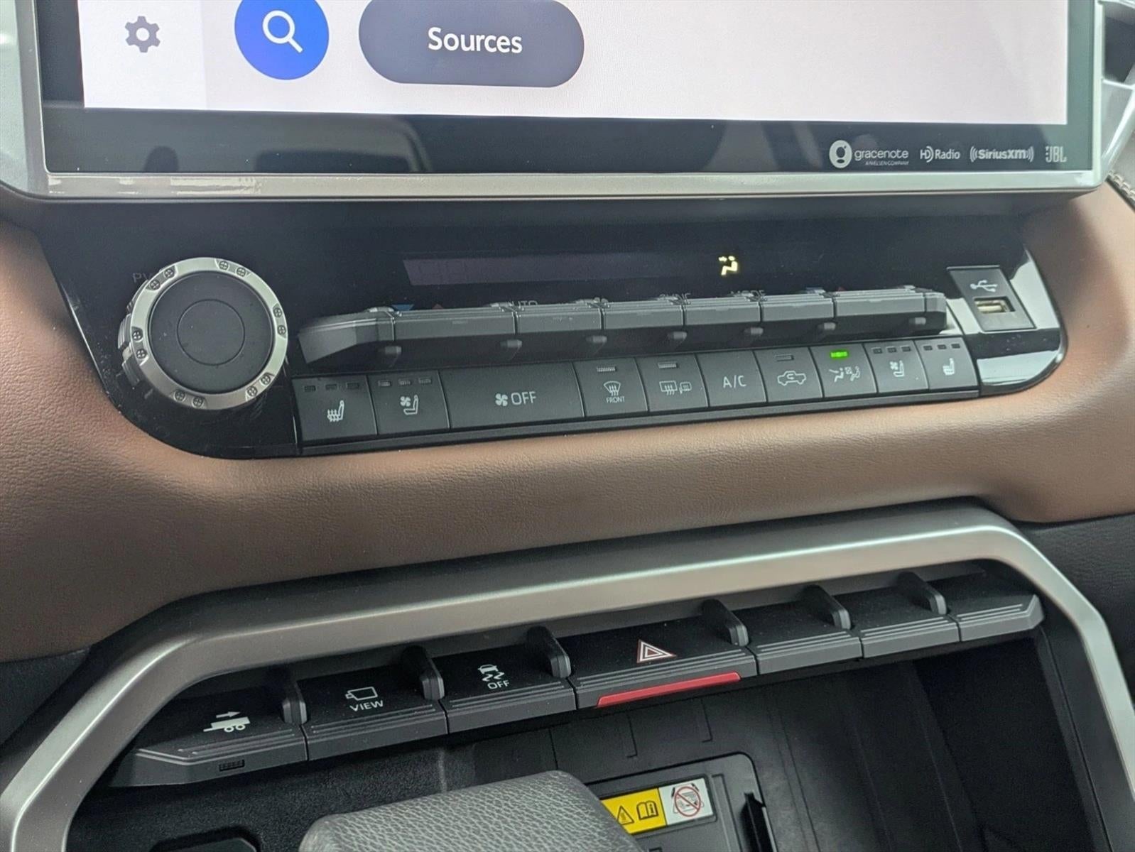 2022 Toyota Tundra 4WD 4WD 1794 Edition Hybrid CrewMax 5.5' Bed (Natl)