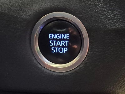 2023 Toyota Tundra 2WD 2WD Platinum CrewMax 5.5' Bed (SE)