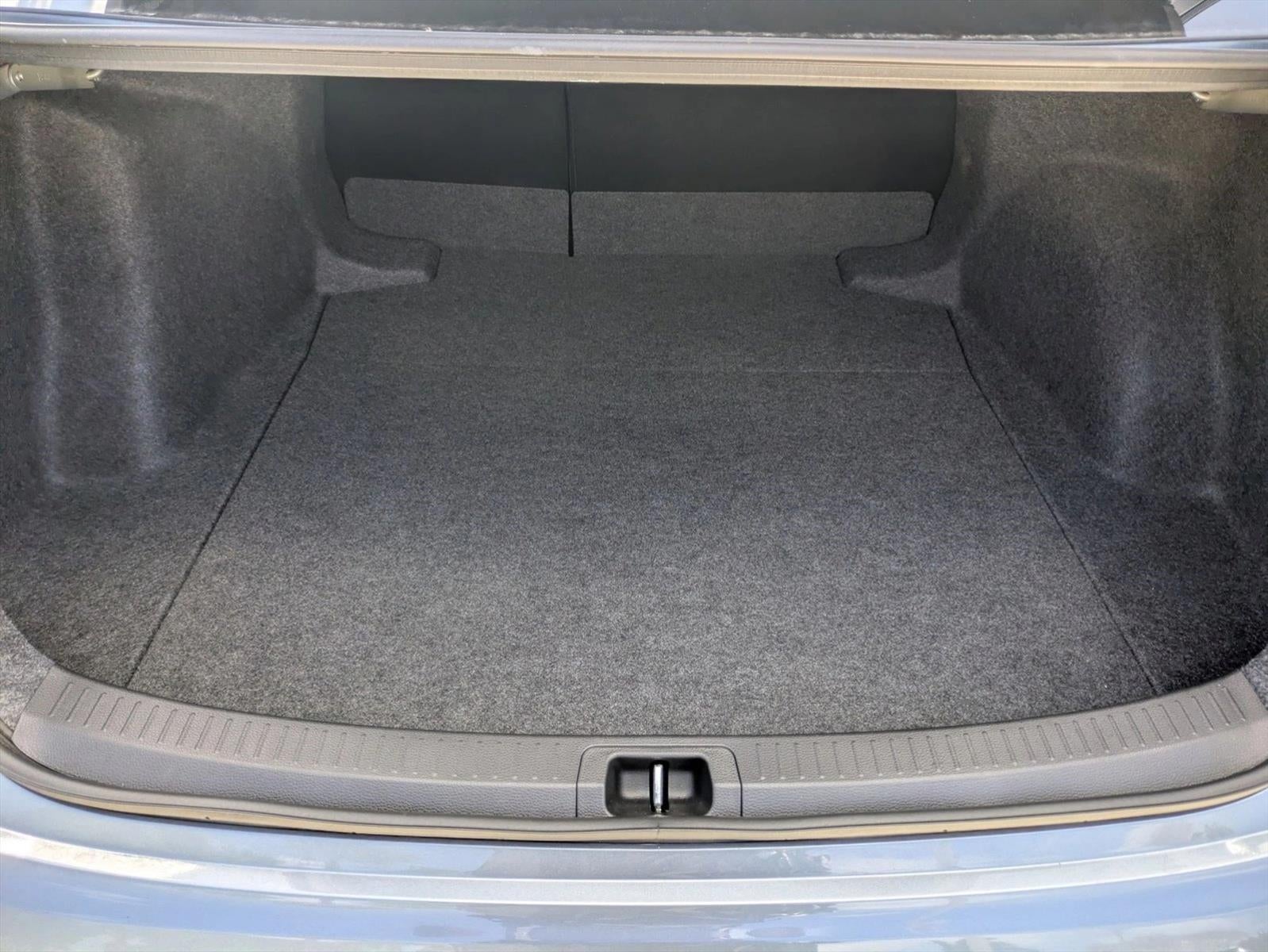2026 Toyota Corolla LE CVT (Natl)
