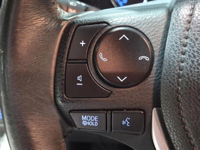 2017 Toyota Corolla SE CVT (Natl)