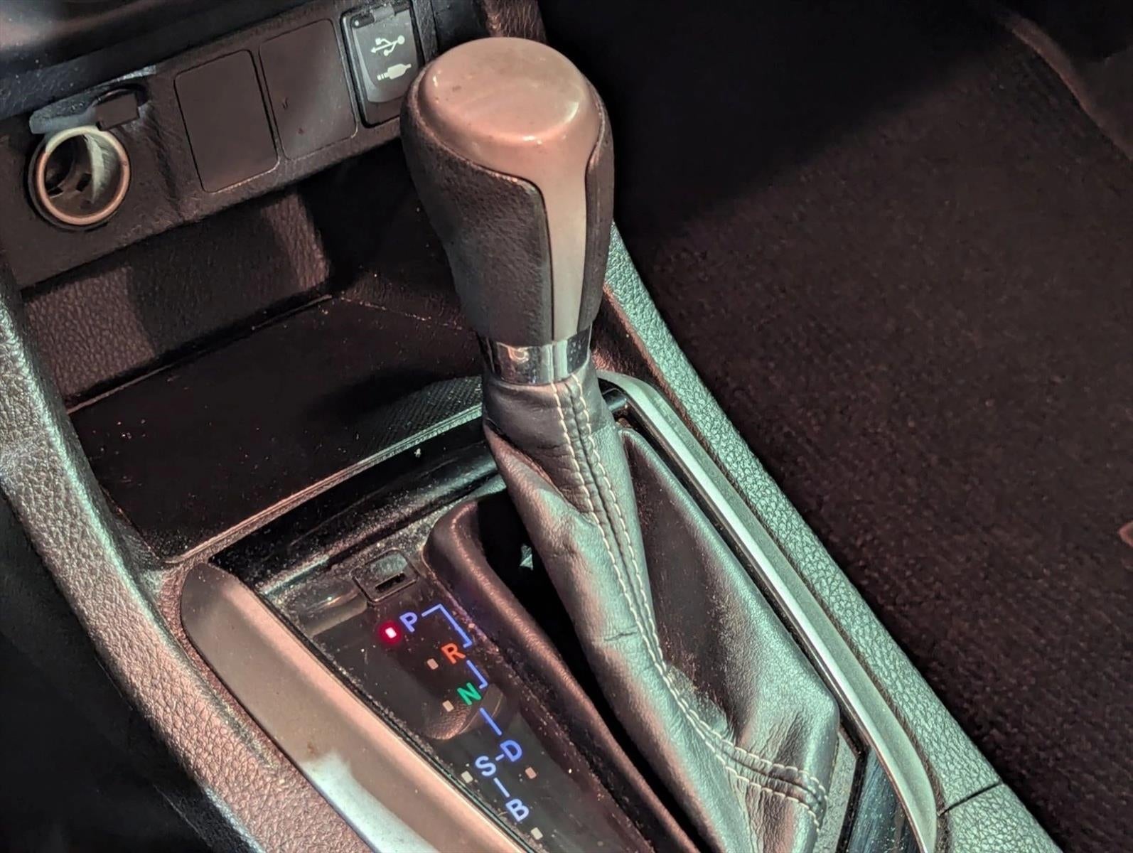 2014 Toyota Corolla 4dr Sdn CVT Auto LE Plus (Natl)