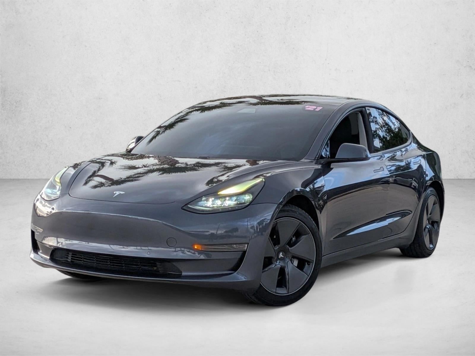 2021 Tesla Model 3 Standard Range Plus RWD