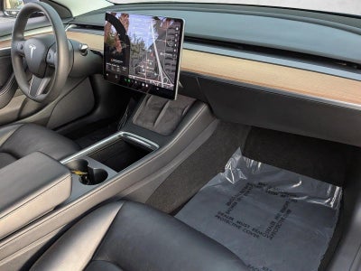 2021 Tesla Model 3 Standard Range Plus RWD