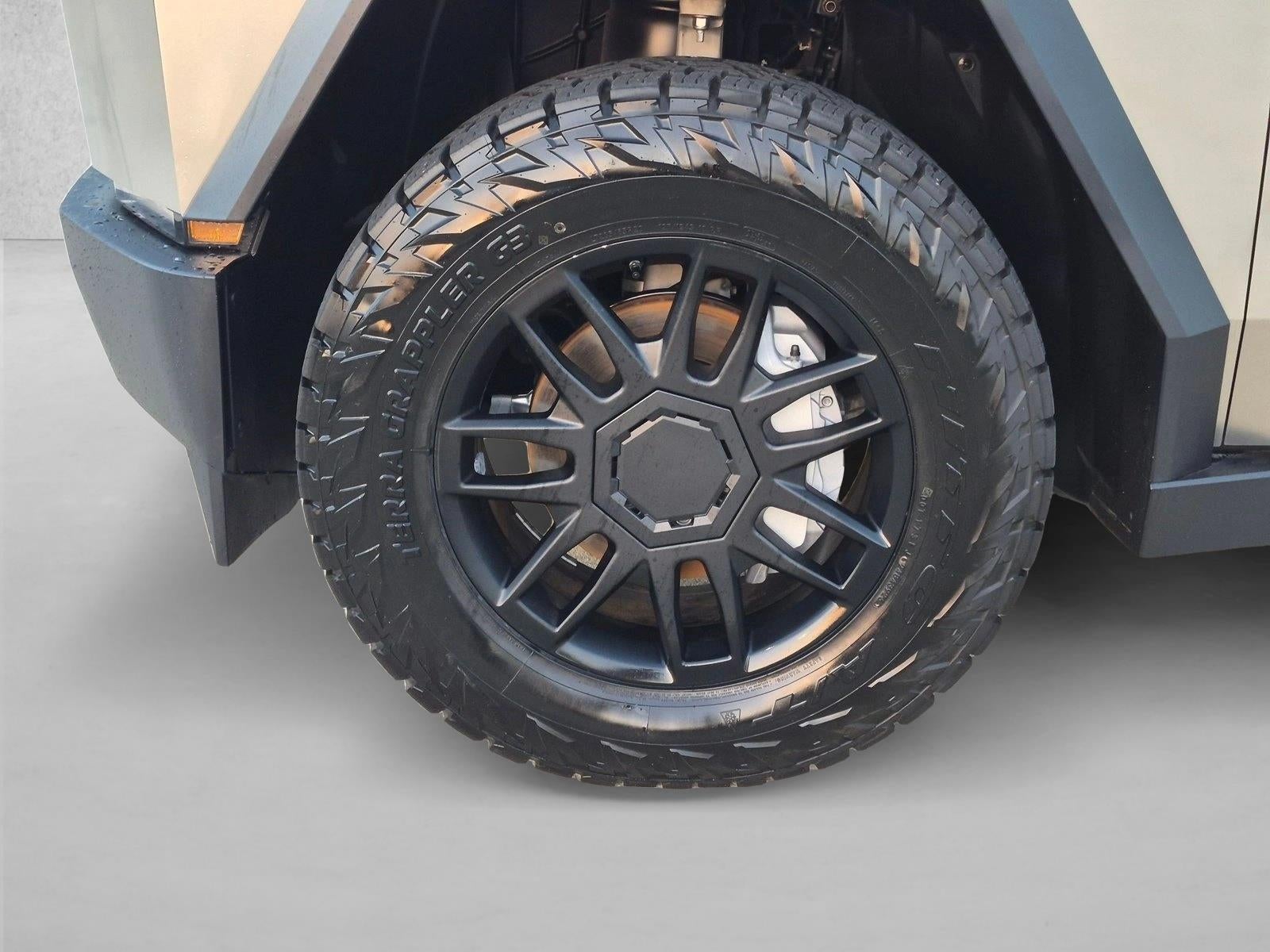 2025 Tesla Cybertruck AWD