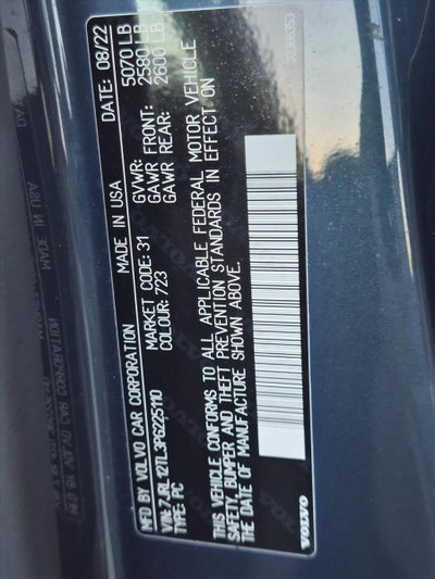 2023 Volvo S60 B5 AWD Plus Dark Theme
