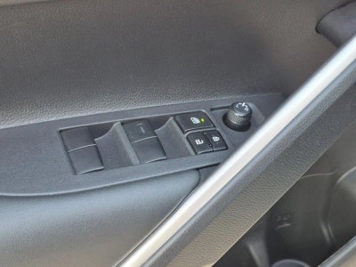 2024 Toyota Corolla Cross LE 2WD (Natl)