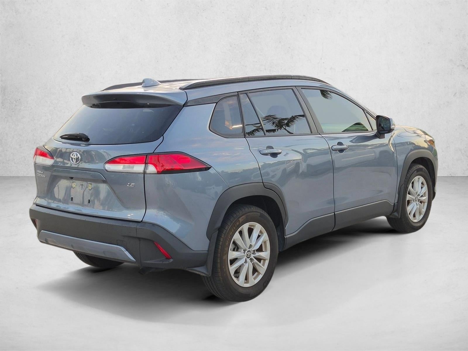 2024 Toyota Corolla Cross LE 2WD (Natl)