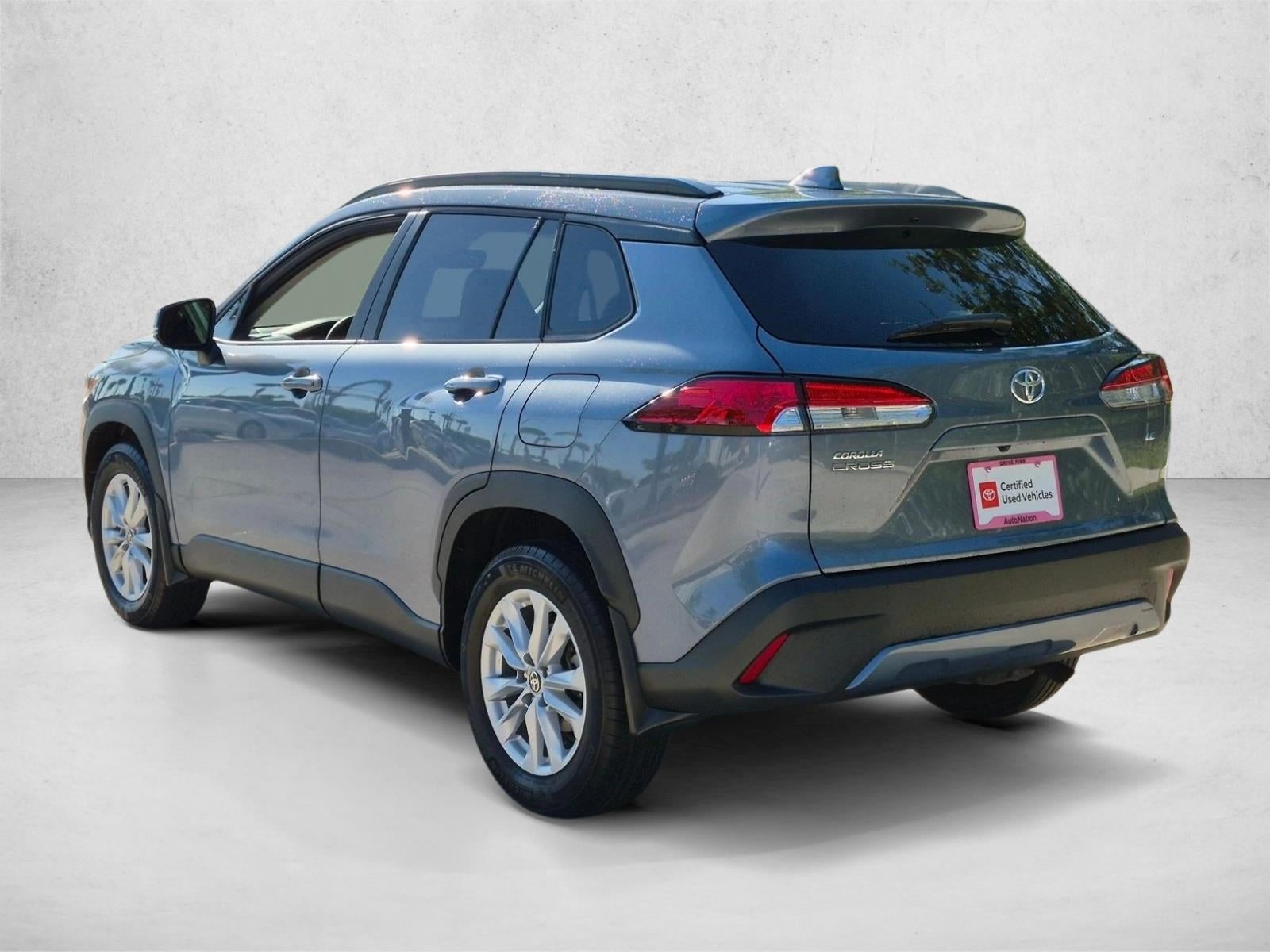 2024 Toyota Corolla Cross LE 2WD (Natl)
