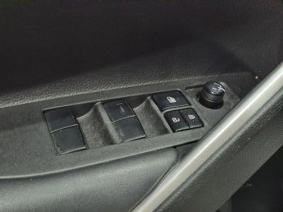2022 Toyota Corolla Cross LE 2WD (Natl)