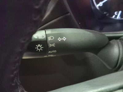 2024 Toyota Corolla Cross LE 2WD (Natl)
