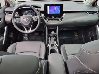 2023 Toyota Corolla Cross XLE 2WD (Natl)