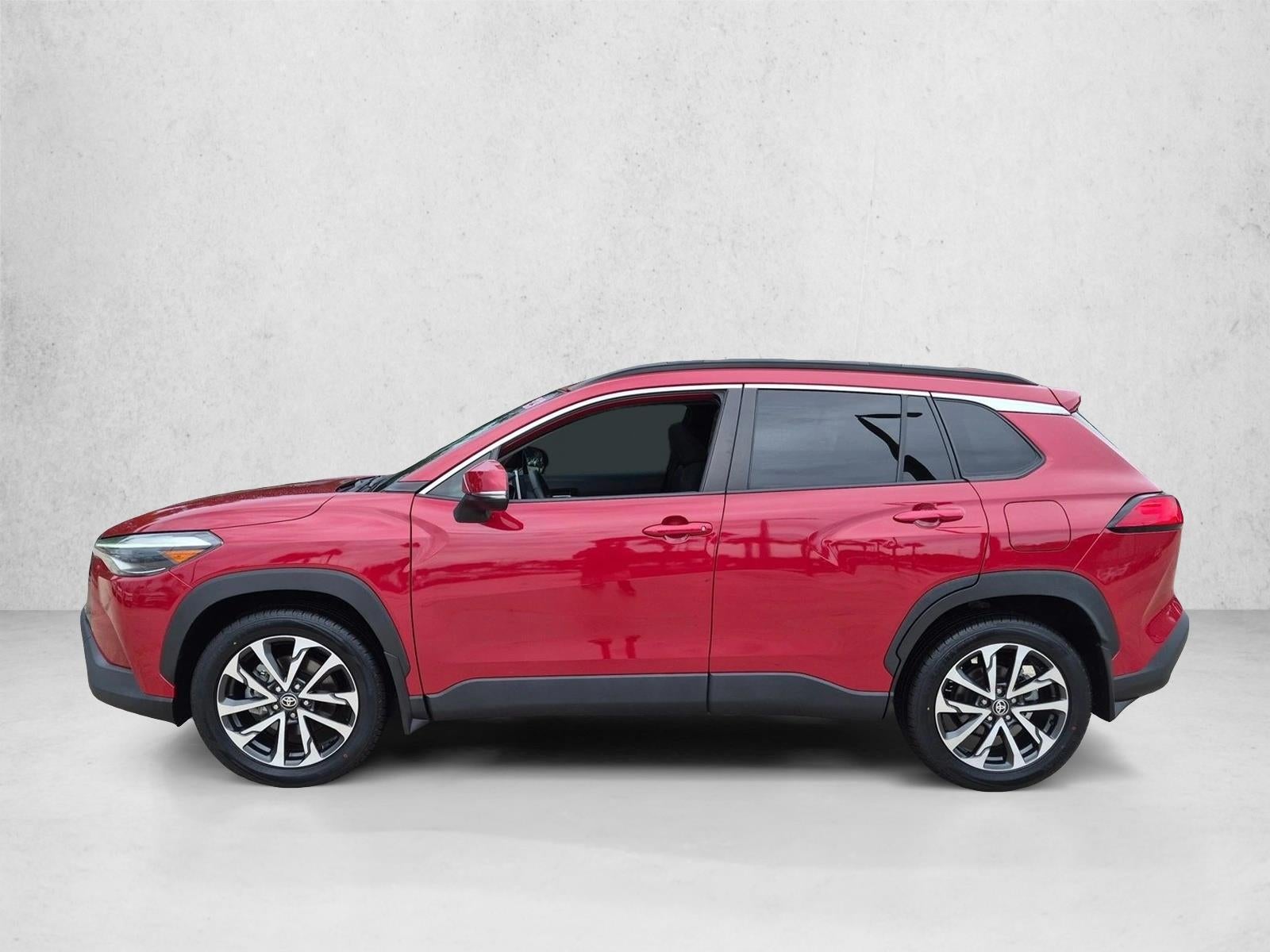 2023 Toyota Corolla Cross XLE 2WD (Natl)