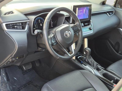 2024 Toyota Corolla Cross XLE 4WD (Natl)