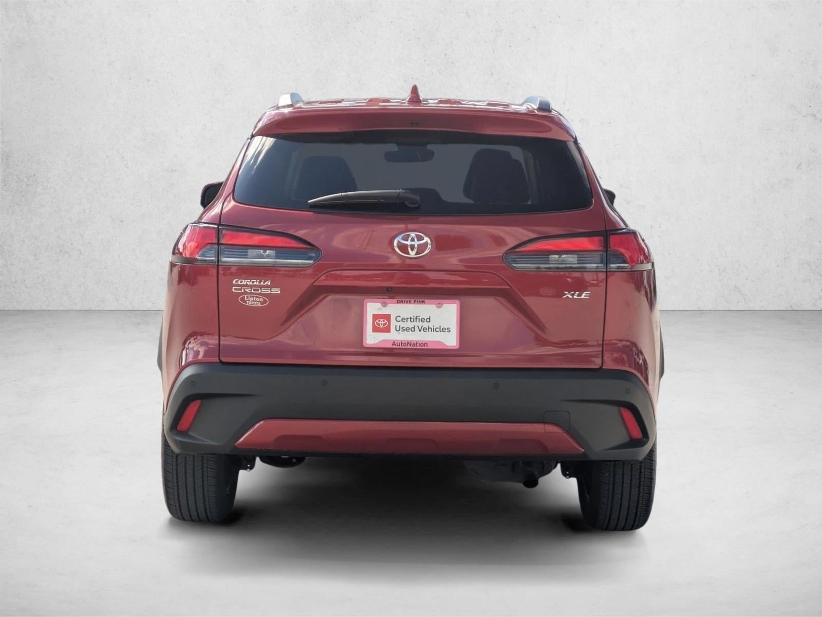 2022 Toyota Corolla Cross XLE 2WD (Natl)