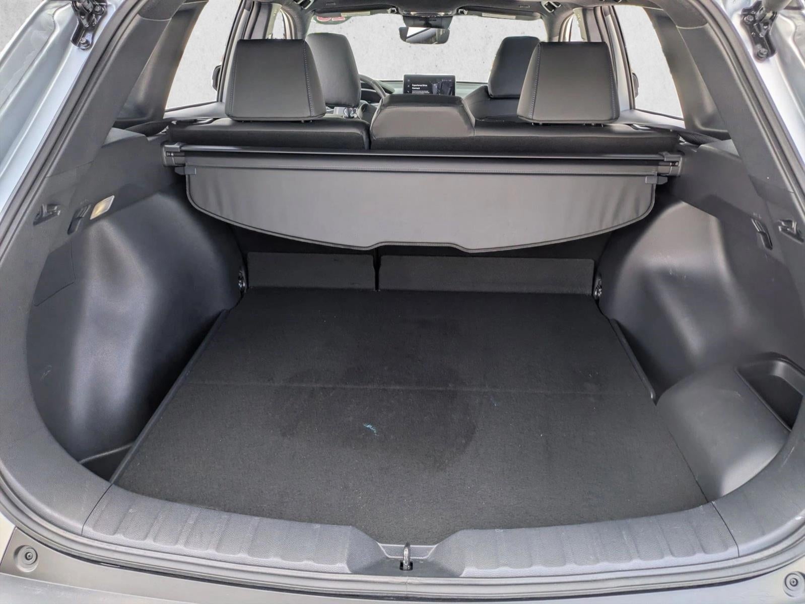 2026 Toyota Corolla Cross Hybrid XSE 4WD (Natl)