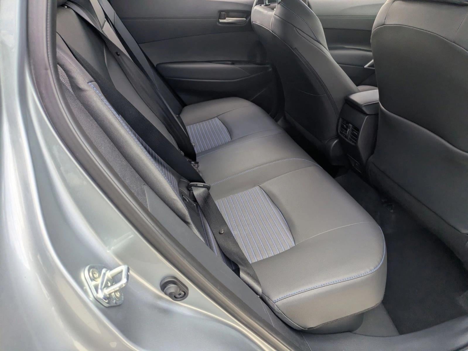 2026 Toyota Corolla Cross Hybrid XSE 4WD (Natl)