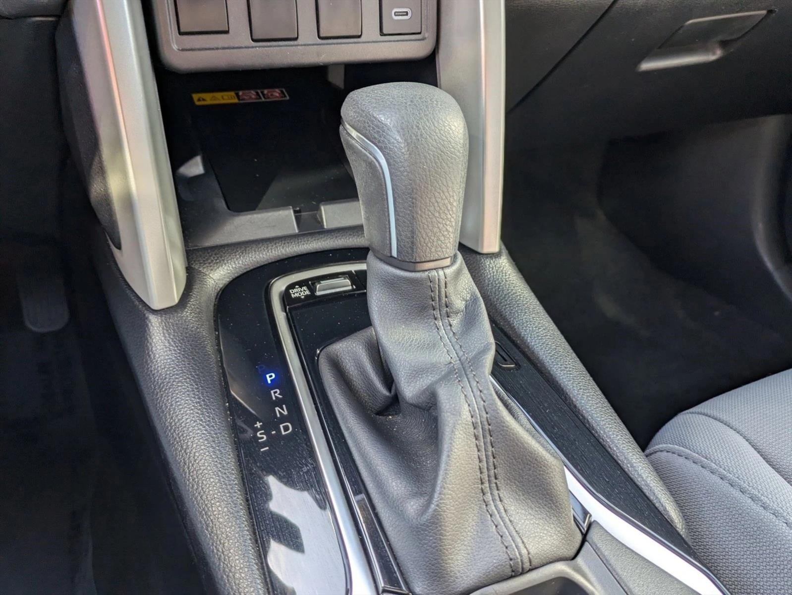 2024 Toyota Corolla Cross Hybrid SE 4WD (Natl)